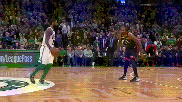 意甲三分制时代，斯帕莱蒂是第二位率队参加过三大德比的主帅（自意甲实行三分制以来，斯帕莱蒂成为第二位带队出战三大德比的主教练）