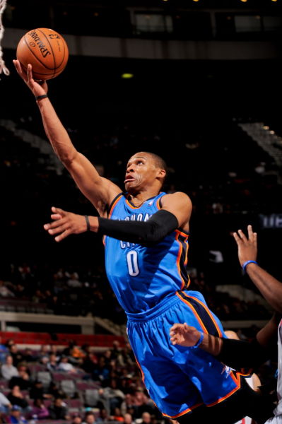 霍伊伦：我想进球，但我是团队型球员，球队获胜最重要（霍伊伦：我渴望进球，但团队优先，赢球最关键）