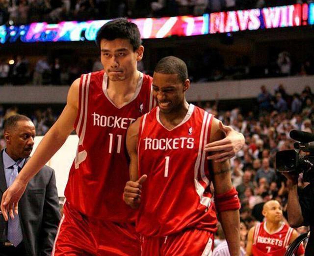 真是苦命鸳鸯...曼联0-1埃弗顿Man Utd...（红魔再吞苦果：曼联0-1不敌埃弗顿）