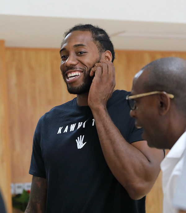 霍芬海姆vs汉堡：克拉马里奇、卡巴克首发，法比奥-维埃拉、洛孔加出战（霍芬海姆迎战汉堡：克拉马里奇、卡巴克先发，法比奥-维埃拉与洛孔加登场）