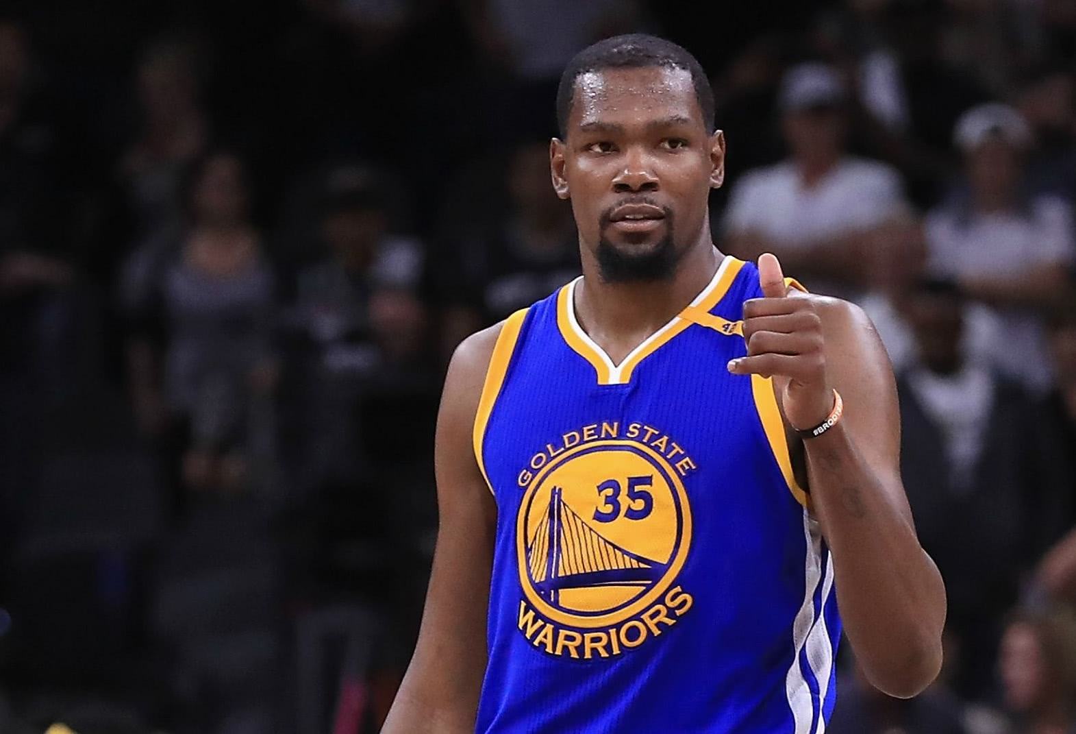 托纳利：我目前处在职业生涯最好的状态；现在更喜欢英超（托纳利自评处于生涯巅峰：如今更青睐英超）