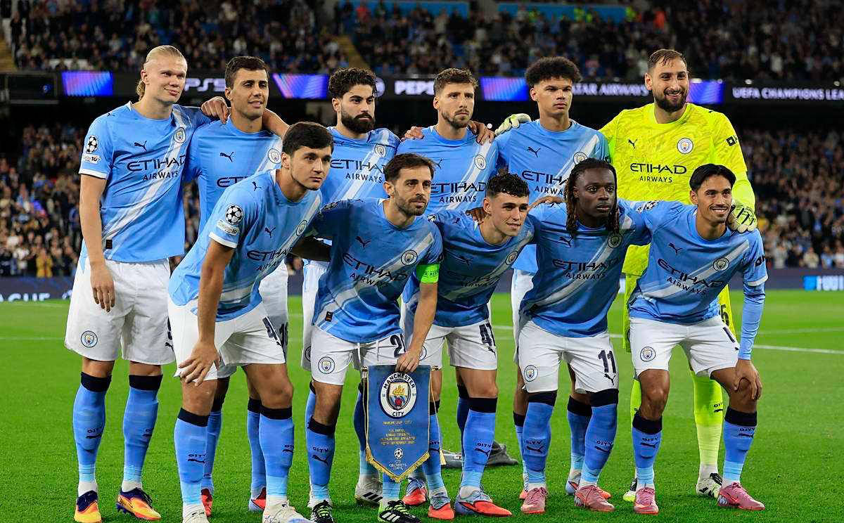 澳超半场：科斯格罗夫梅开二度，奥克兰FC2-1惠灵顿凤凰（澳超半场战报：科斯格罗夫双响，奥克兰FC暂2-1惠灵顿凤凰）